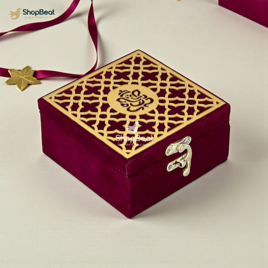 Handcrafted Velvet Jewellery Box with Ganpati Design (4 x 4 inch) | Wooden Base Decorative Jewellery Organizer | Storage Box for Women | Ganesh Motif for Puja Festive Wedding Gifting | Maroon