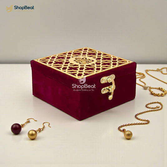 Handcrafted Velvet Jewellery Box with Ganpati Design (4 x 4 inch) | Wooden Base Decorative Jewellery Organizer | Storage Box for Women | Ganesh Motif for Puja Festive Wedding Gifting | Maroon