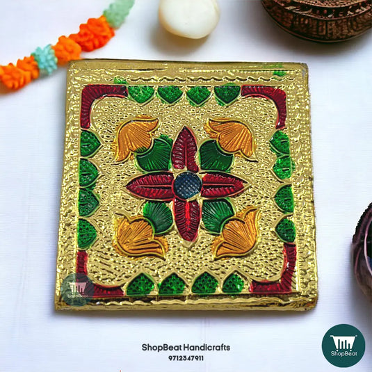 Golden Oxidised Mini Flower Pooja Chowki – Wooden 2x2 Inch